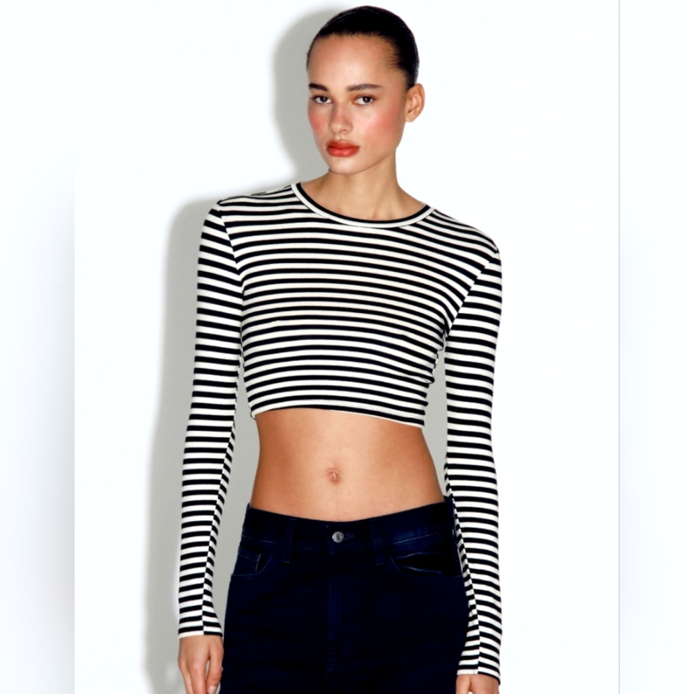 ZARA Stripe Crop Top Size Small: S (Long Sleeve, Shirt, Blouse, Tight,Short)